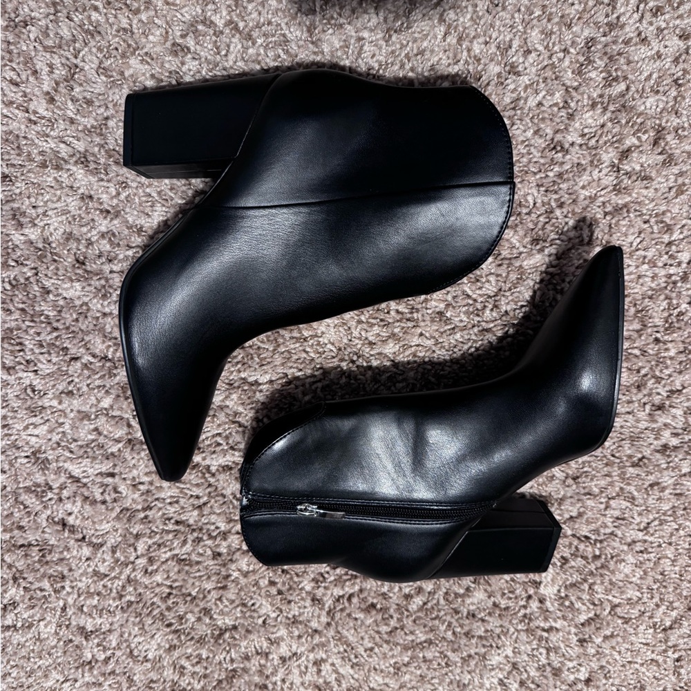 Elegant Black Women's Ankle Boots